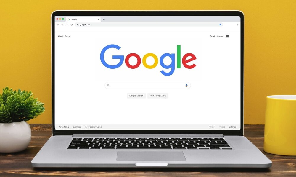 28 Pekan lalu Google meluncurkan Circle to Search untuk seri Pixel 6 dan Pixel 7a, di mana dalam pengumuman yang sama juga terungkap bahwa Circle to Search akan mendapatkan fitur terjemahan instan di masa depan.