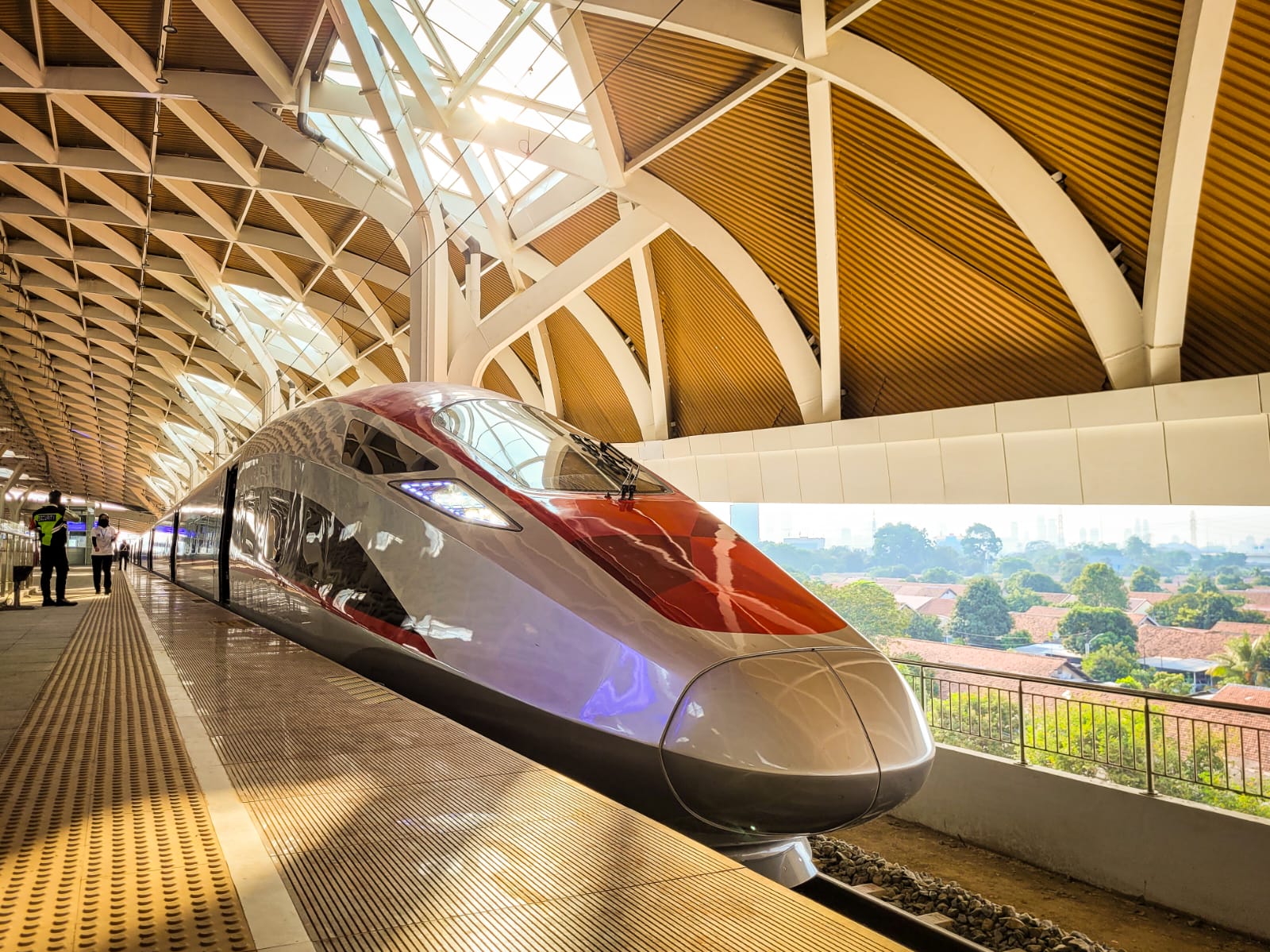 28 KCIC Catat 13 Ribu Tiket Whoosh Terjual Selama Arus Balik Liburan Maulid