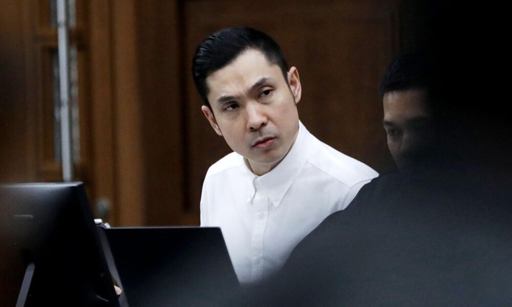 28 Terdakwa kasus korupsi tata niaga timah Harvey Moeis mengungkapkan penggunaan dana Corporate Social Responsibility (CSR) yang dikumpulkan dari para petinggi smelter swasta dalam sidang lanjutan yang digelar pada Senin (4/11/2024).