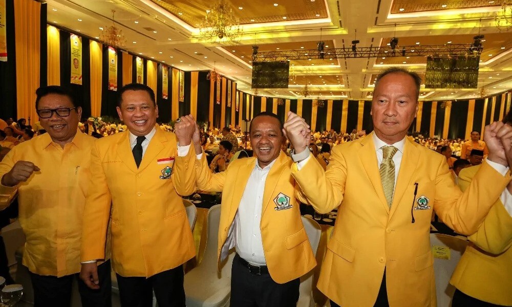 28 Ketua Umum Partai Golkar, Bahlil Lahadalia menargetkan, partainya bisa meraih kemenangan minimal 60 persen pada Pilkada Serentak 2024.